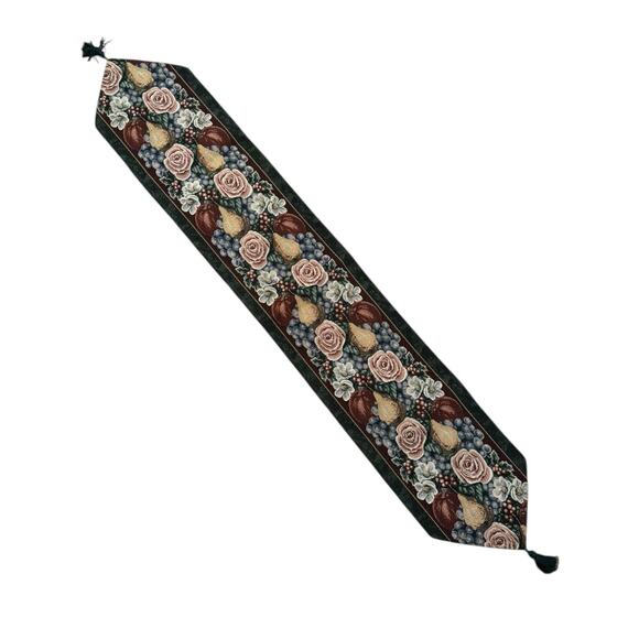 Howard Victorian Christmas Tapestry Table Runner 5 ft 6.5 Inches X 12 Tassels - Picture 3 of 5